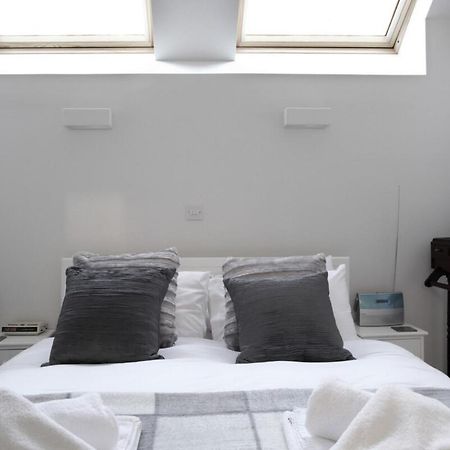 Apartamento Quiet Ground Floor Mews Flat And Parking Edimburgo Exterior foto
