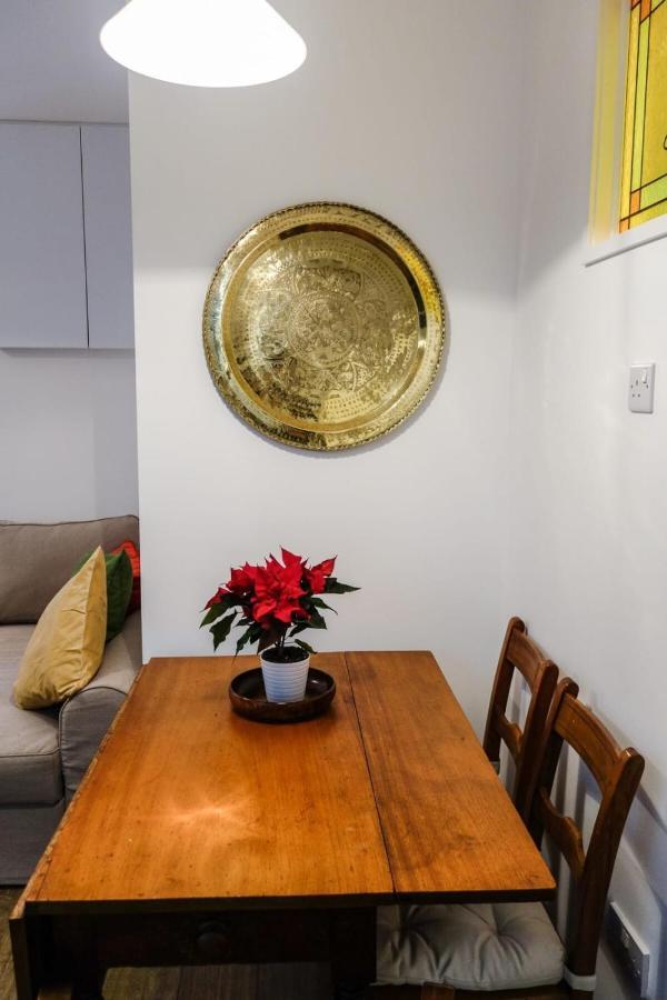 Apartamento Quiet Ground Floor Mews Flat And Parking Edimburgo Exterior foto
