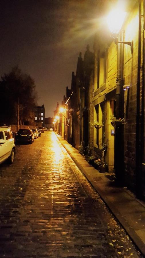 Apartamento Quiet Ground Floor Mews Flat And Parking Edimburgo Exterior foto